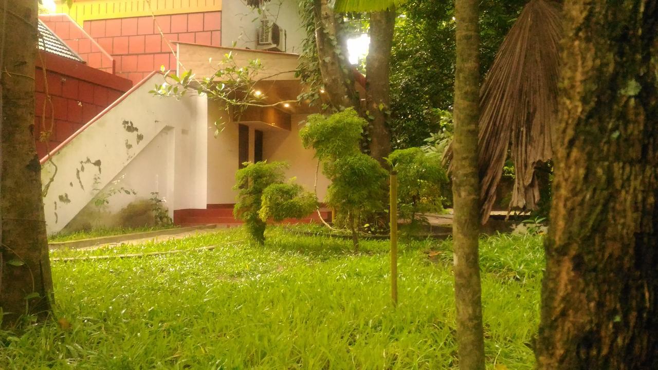 Marari Beach Pearl Homestay Mararikulam Eksteriør billede